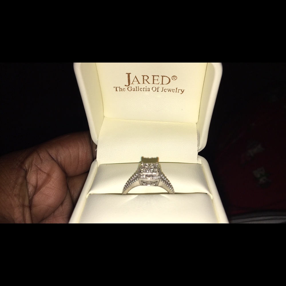 10 CW Ring - Picture 4 of 5